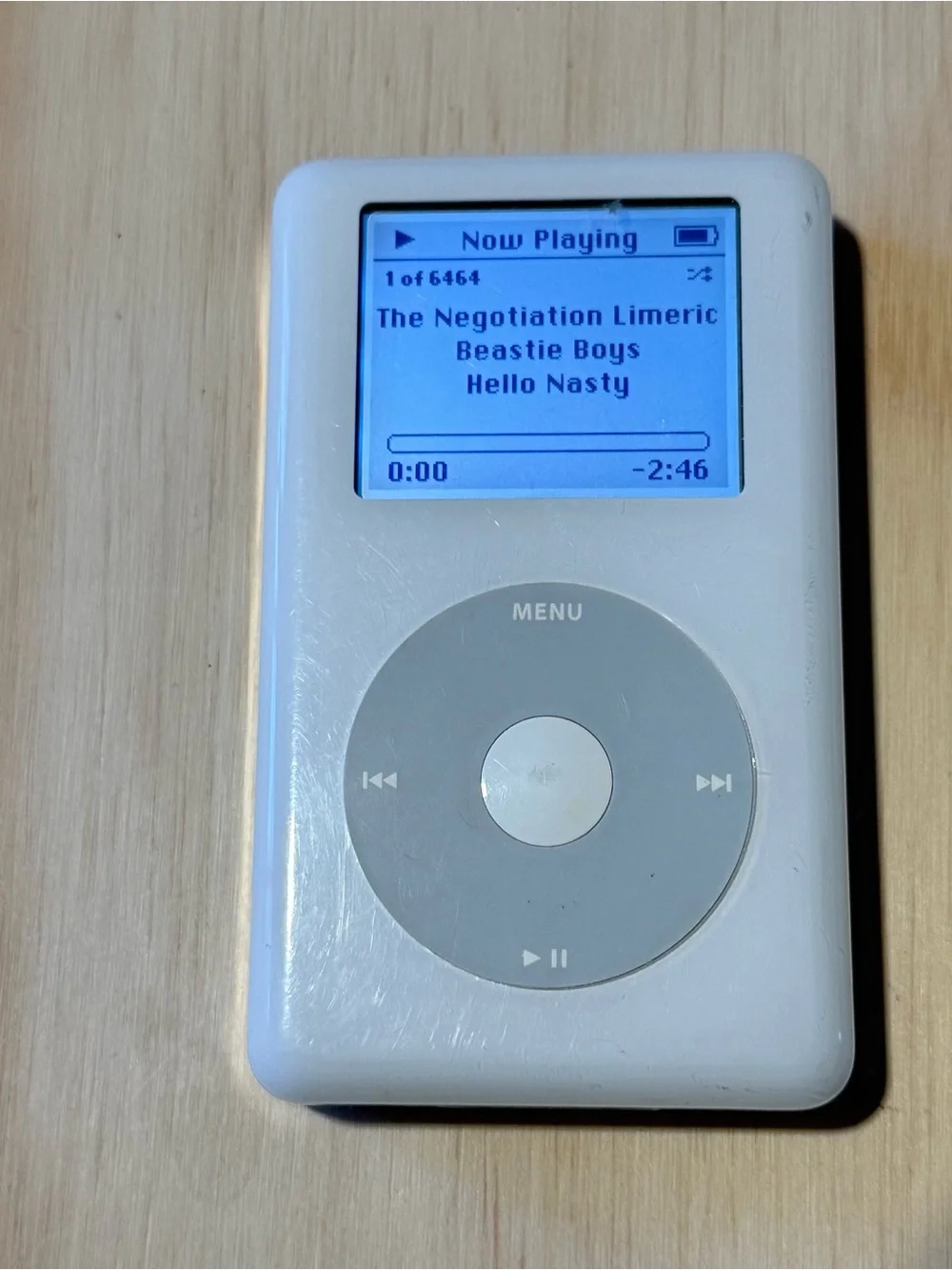 Apple iPod Classic 4thGen Model:A1059 40GB Whit Tested Good w/6464-Songs-Charg